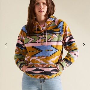 NWT Billabong Adiv Go Outdoors Pullover Fleece Hoodie